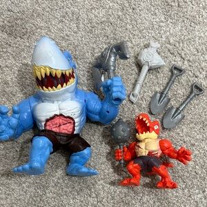 Zuru Shark and Dinosaur Action Figure Set